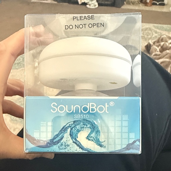 Other - SoundBot SB510 White Bluetooth Speaker
